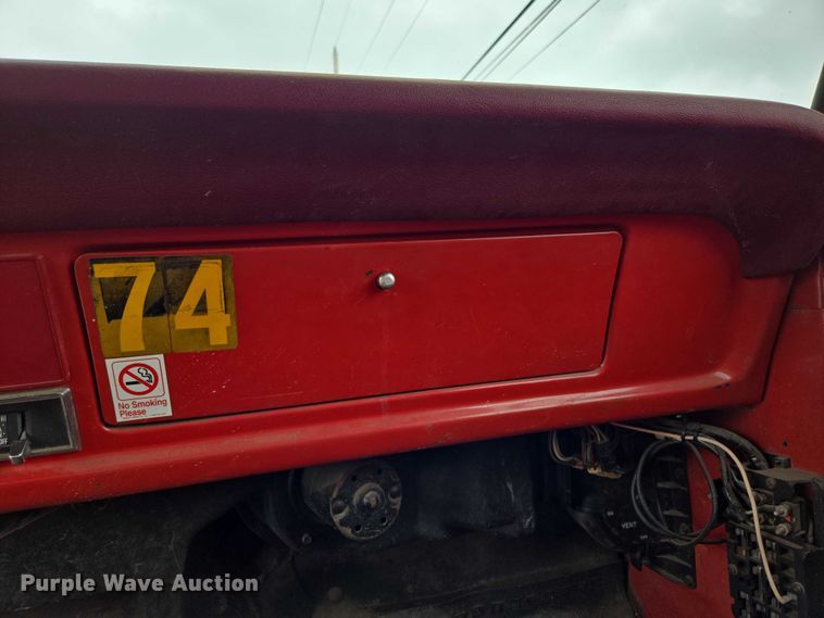 image for item DR3885 1970 Ford F750 dump truck