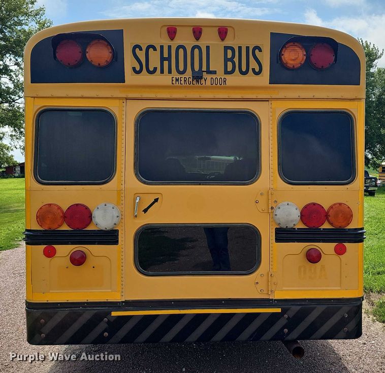 image for item DR3914 2009 Chevrolet Express school bus