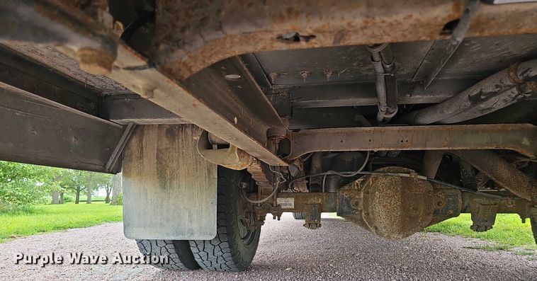 image for item DR3914 2009 Chevrolet Express school bus