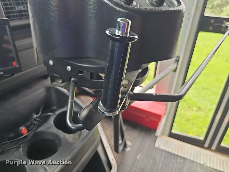 image for item DR3914 2009 Chevrolet Express school bus