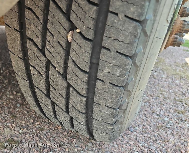 image for item DR3914 2009 Chevrolet Express school bus