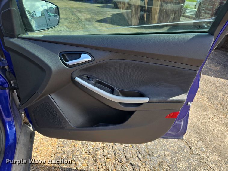 image for item DT4950 2014 Ford Focus 