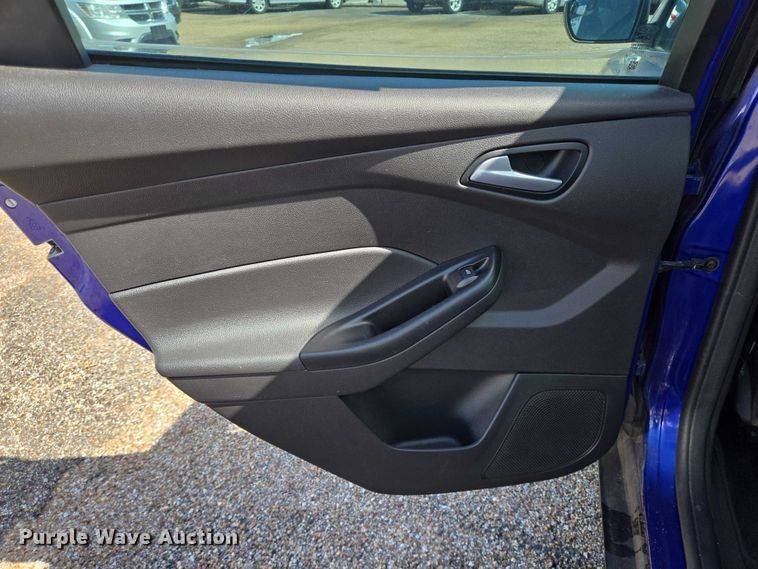 image for item DT4950 2014 Ford Focus 