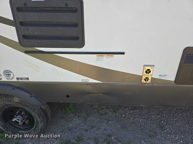 image for item DT7241 2020 Forest River Rockwood camper