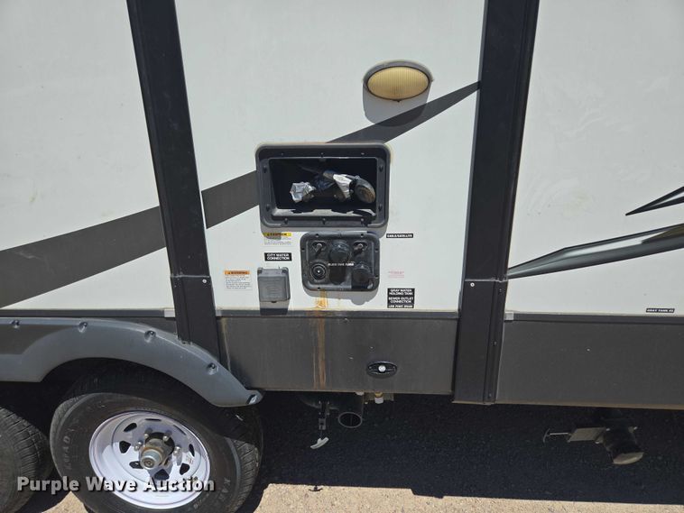 image for item DT7241 2020 Forest River Rockwood camper