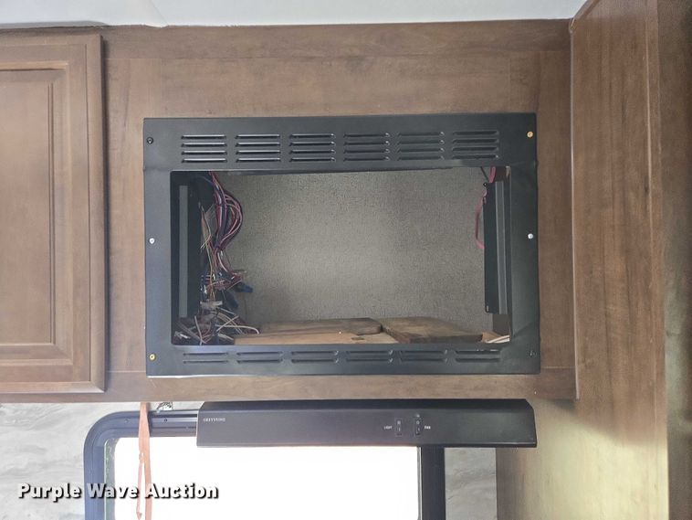 image for item DT7241 2020 Forest River Rockwood camper