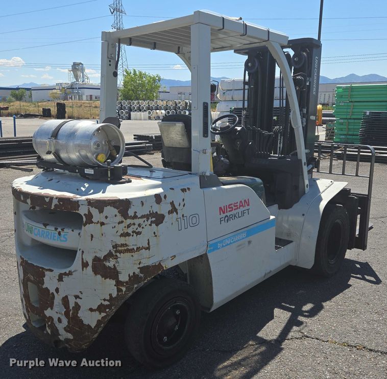 MONTACARGAS 2015 NISSAN PF110YLP