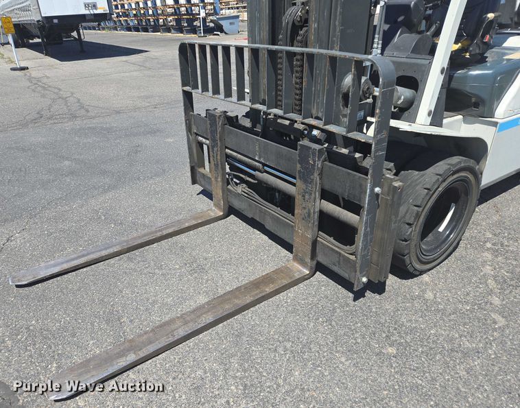 image for item DT7244 2015 Nissan PF110YLP forklift