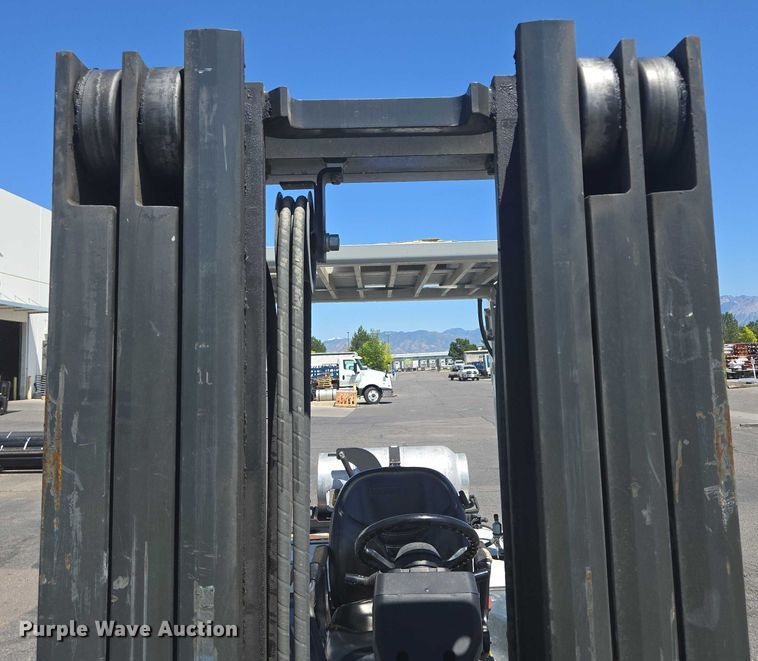 image for item DT7244 2015 Nissan PF110YLP forklift