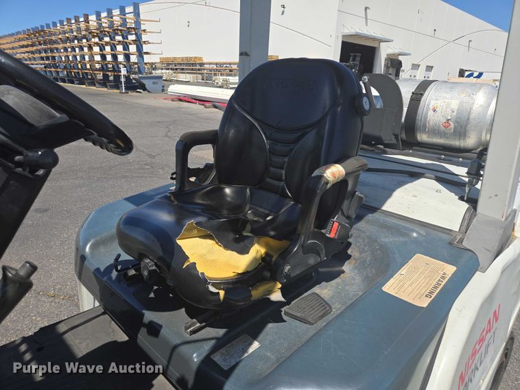 image for item DT7244 2015 Nissan PF110YLP forklift