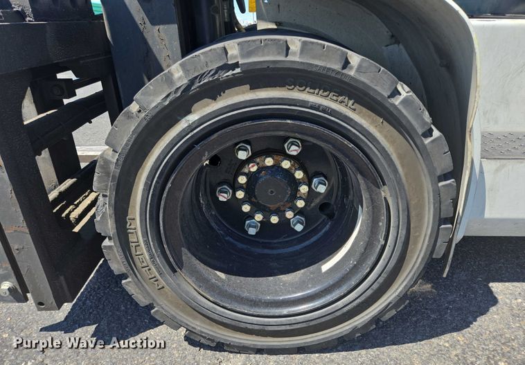 image for item DT7244 2015 Nissan PF110YLP forklift