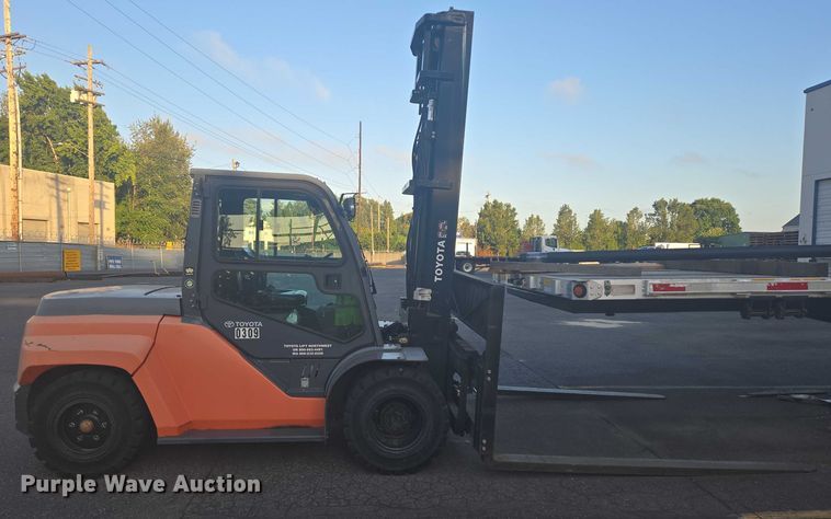 image for item DT7245 2015 Toyota 8FD80U forklift