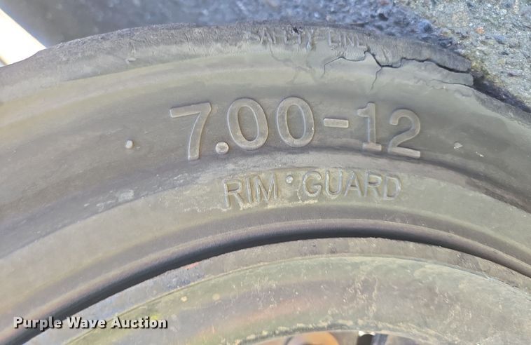 image for item DT7246 2015 Nissan PF80YLP forklift