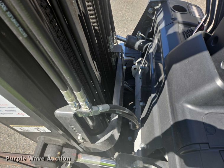 image for item DT7247 2017 UniCarriers PF50 forklift