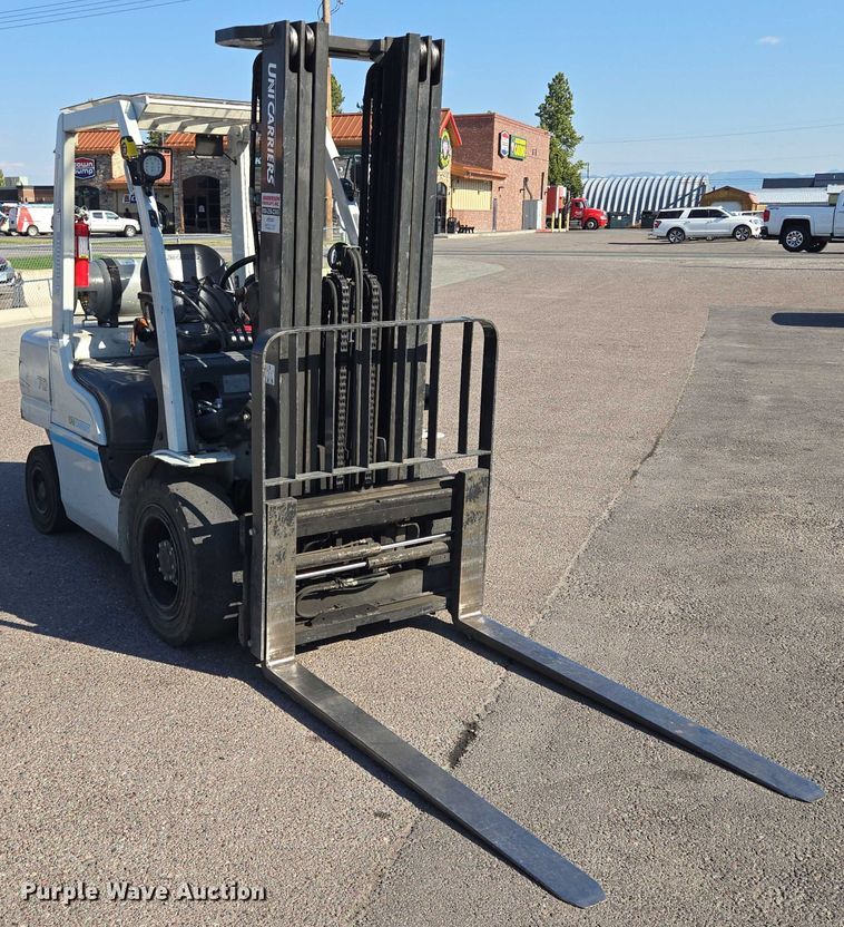 MONTACARGAS 2015 UNICARRIERS PF70