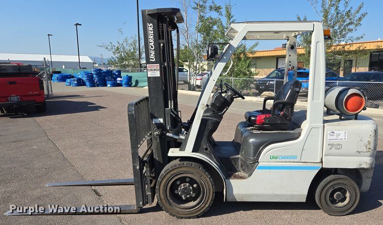 image for item DT7249 2015 UniCarriers PF70 forklift