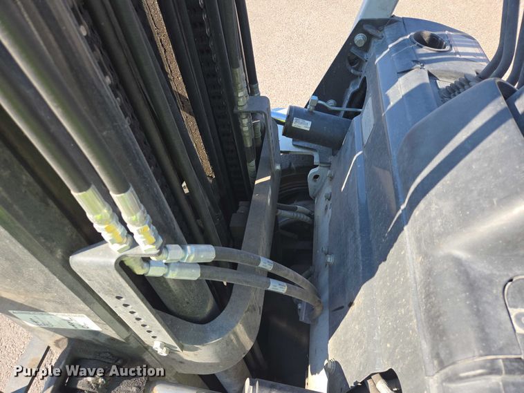 image for item DT7249 2015 UniCarriers PF70 forklift