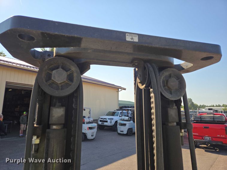 image for item DT7249 2015 UniCarriers PF70 forklift