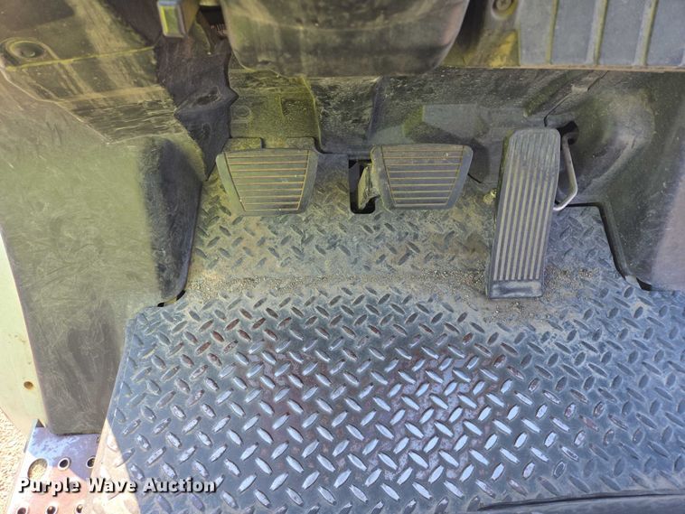 image for item DT7249 2015 UniCarriers PF70 forklift