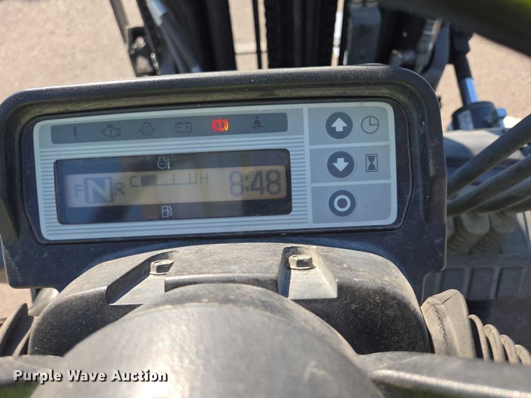 image for item DT7249 2015 UniCarriers PF70 forklift