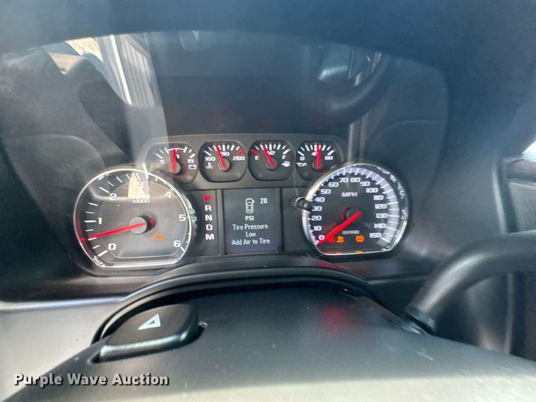 image for item DU9337 2015 Chevrolet Tahoe Police SUV