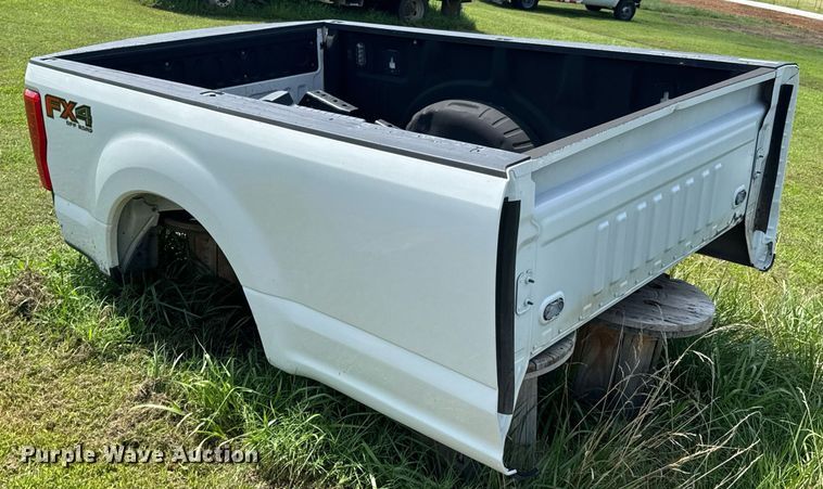 image for item DU9341 Pickup truck bed