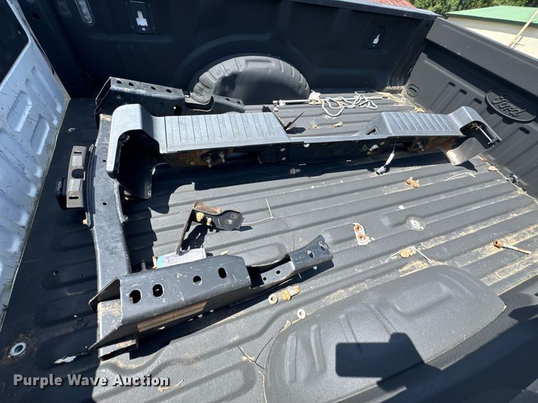 image for item DU9341 Pickup truck bed