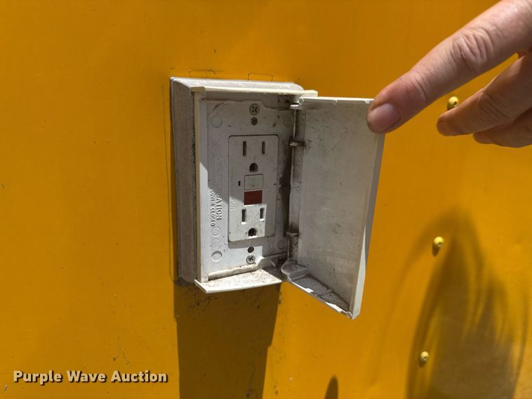 image for item DU9346 2018 Salvation Trailers food trailer