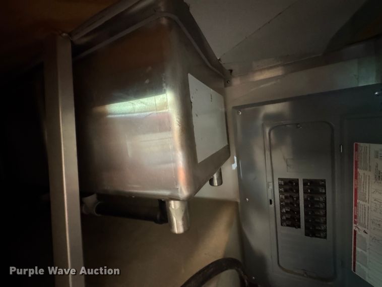 image for item DU9346 2018 Salvation Trailers food trailer