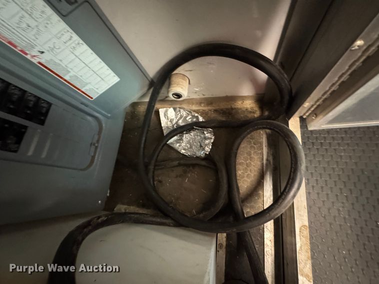 image for item DU9346 2018 Salvation Trailers food trailer