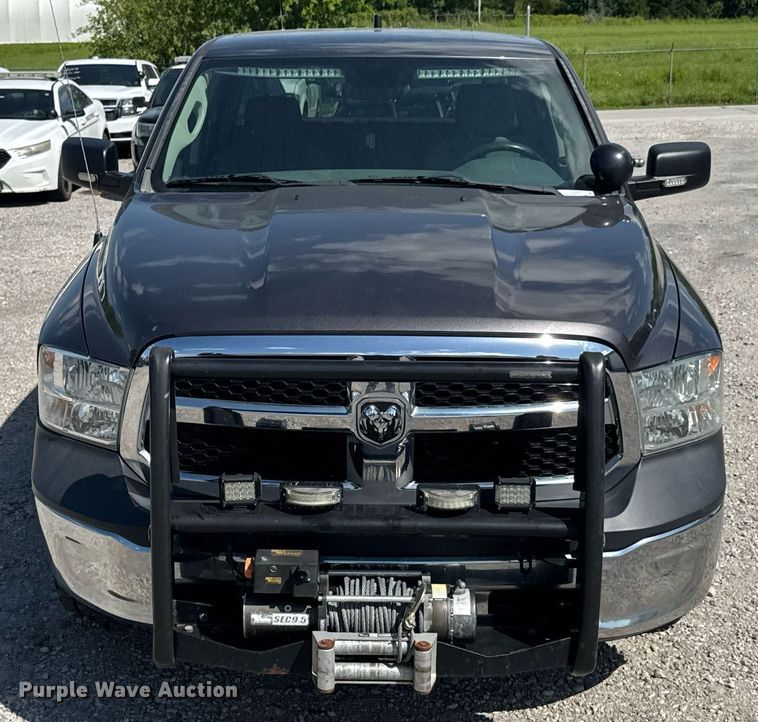 image for item DU9945 2016 Dodge Ram 1500  Crew Cab pickup truck