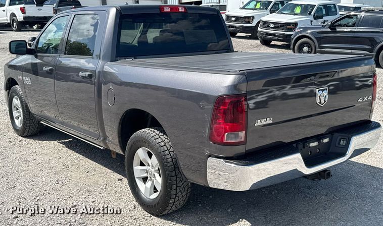 image for item DU9945 2016 Dodge Ram 1500  Crew Cab pickup truck