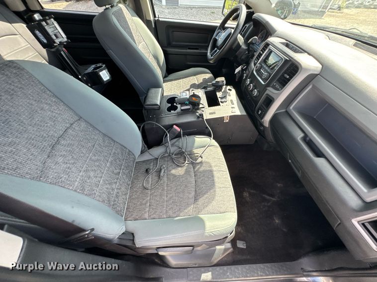 image for item DU9945 2016 Dodge Ram 1500  Crew Cab pickup truck