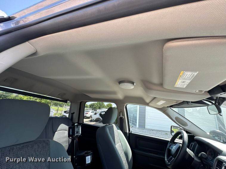 image for item DU9945 2016 Dodge Ram 1500  Crew Cab pickup truck