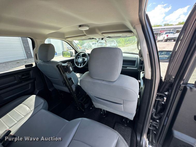 image for item DU9945 2016 Dodge Ram 1500  Crew Cab pickup truck