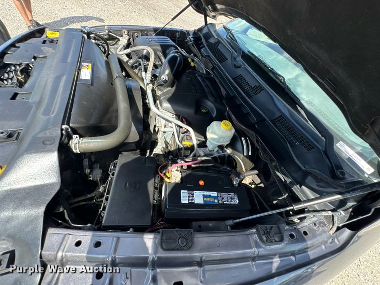 image for item DU9945 2016 Dodge Ram 1500  Crew Cab pickup truck