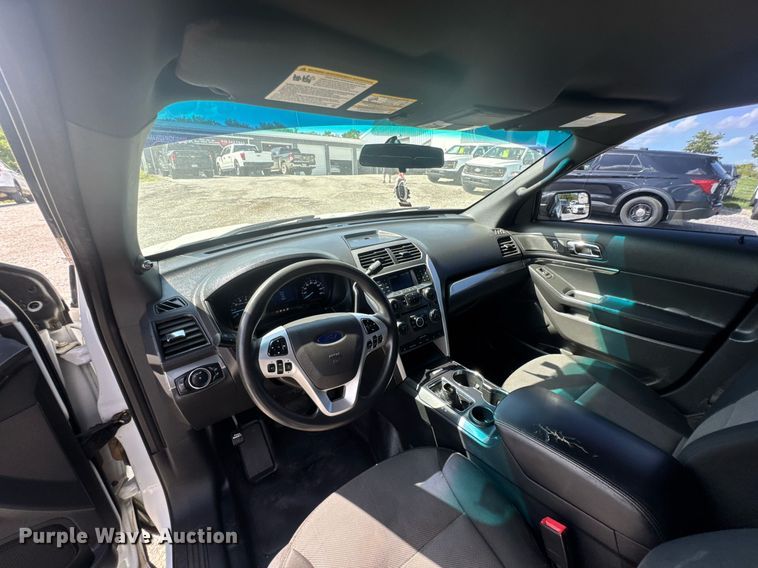 image for item DU9946 2014 Ford Explorer Police Interceptor SUV