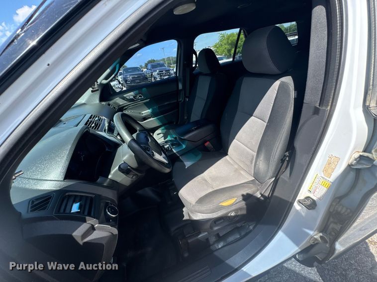 image for item DU9946 2014 Ford Explorer Police Interceptor SUV