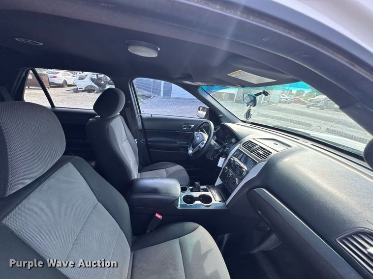 image for item DU9946 2014 Ford Explorer Police Interceptor SUV