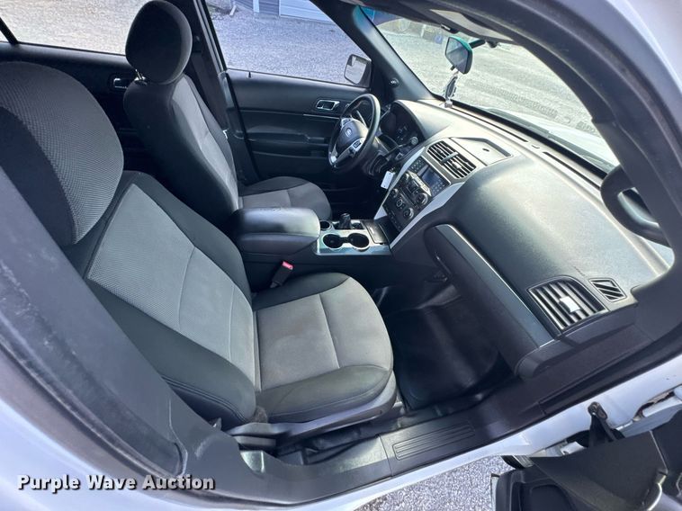 image for item DU9946 2014 Ford Explorer Police Interceptor SUV