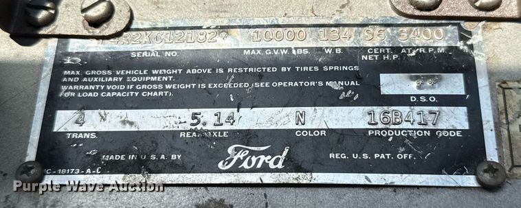 image for item DW5121 1952 Ford F40 dump flatbed truck