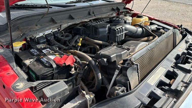 image for item DW5134 2015 Ford F350 Super Duty SuperCab pickup truck cab and chassis