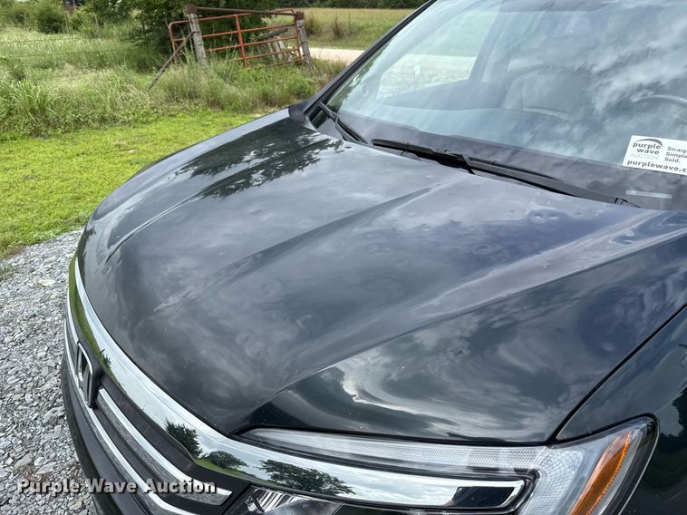 image for item DW5136 2016 Honda Pilot  SUV