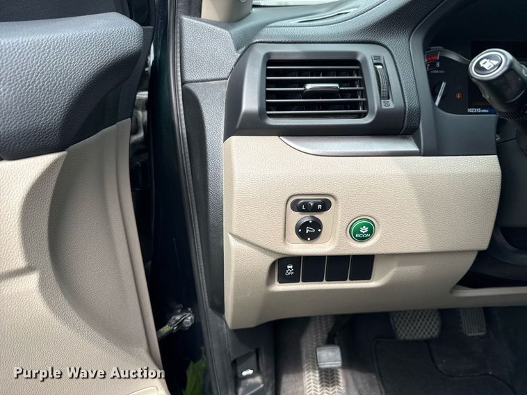 image for item DW5136 2016 Honda Pilot  SUV