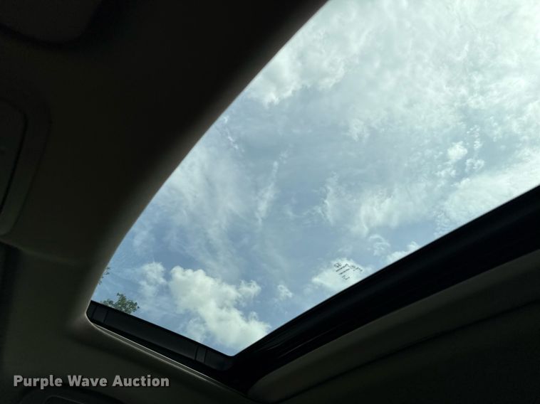 image for item DW5136 2016 Honda Pilot  SUV