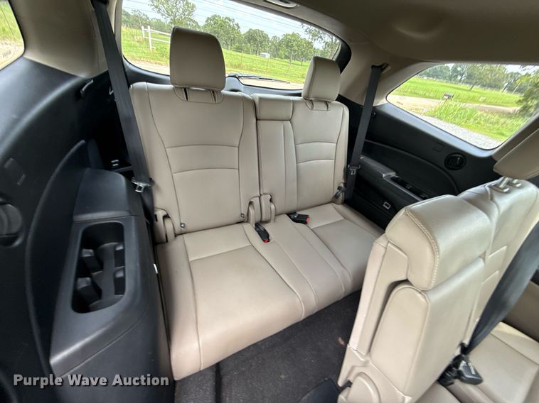 image for item DW5136 2016 Honda Pilot  SUV