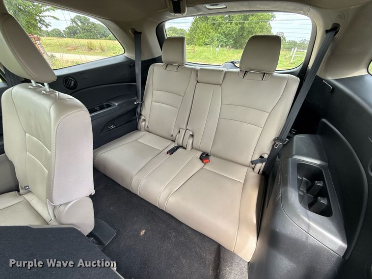 image for item DW5136 2016 Honda Pilot  SUV