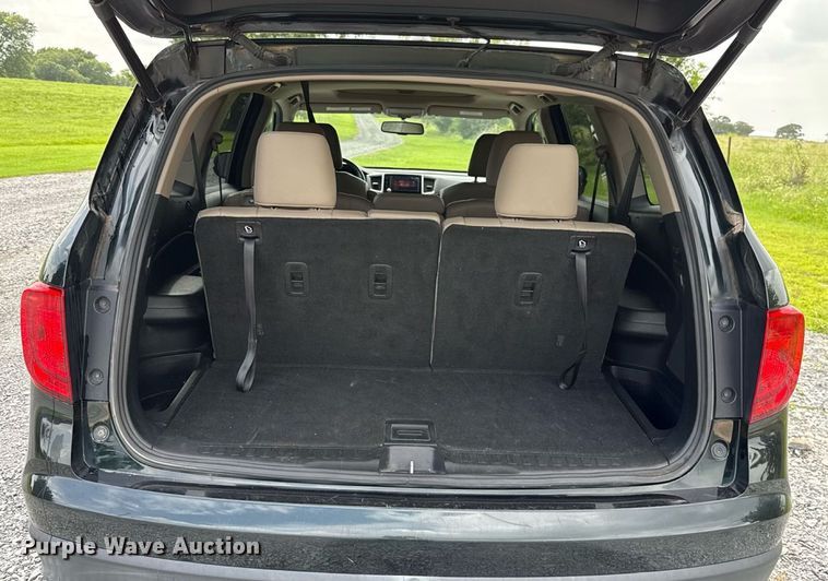image for item DW5136 2016 Honda Pilot  SUV
