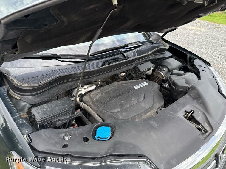 image for item DW5136 2016 Honda Pilot  SUV