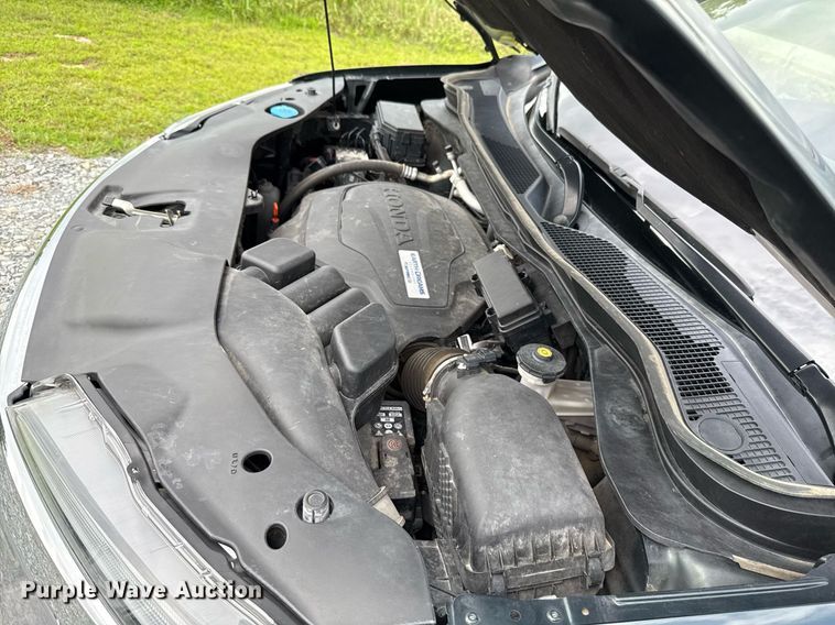 image for item DW5136 2016 Honda Pilot  SUV